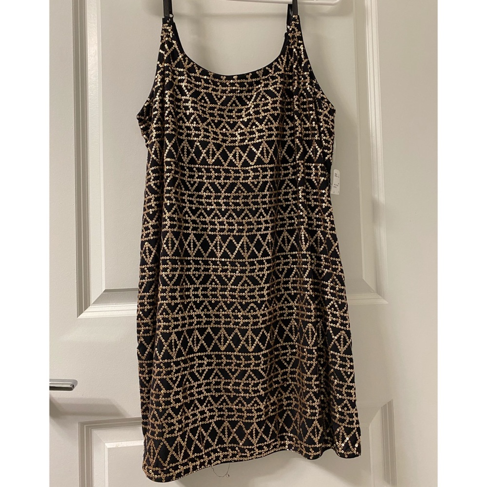 Short gold and black dress